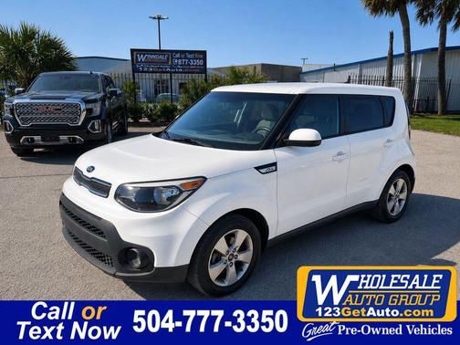 Clear White 2017 Kia Soul Base