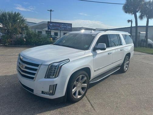 2019 Cadillac Escalade ESV Luxury