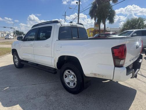 2018 Toyota Tacoma SR