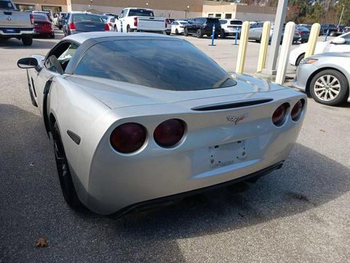 2005 Chevrolet Corvette Base