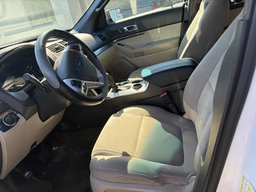 2014 Ford Explorer Base