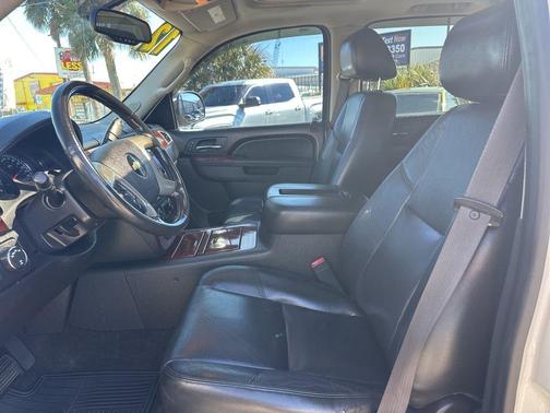 2012 Chevrolet Avalanche 1500 LTZ