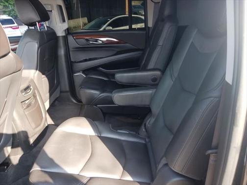 2016 Cadillac Escalade ESV Premium