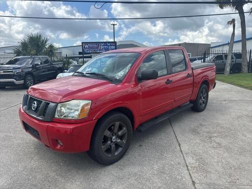 2012 Nissan Titan SV