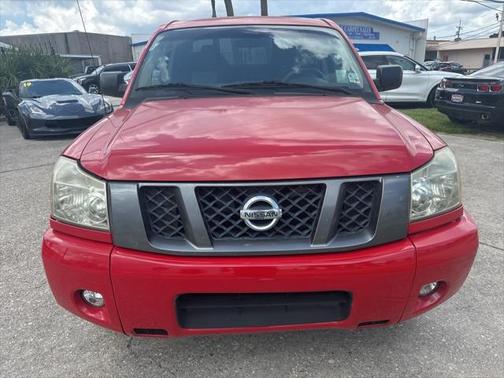 2012 Nissan Titan SV