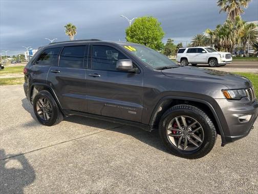 2016 Jeep Cherokee Altitude