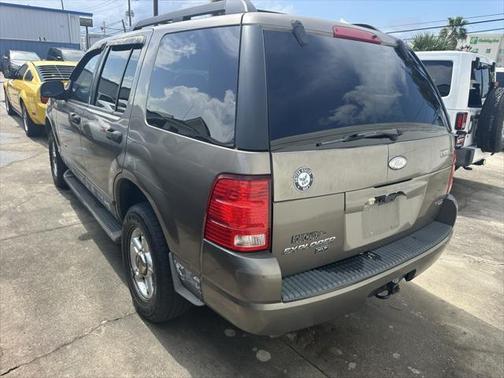 2005 Ford Explorer XLT