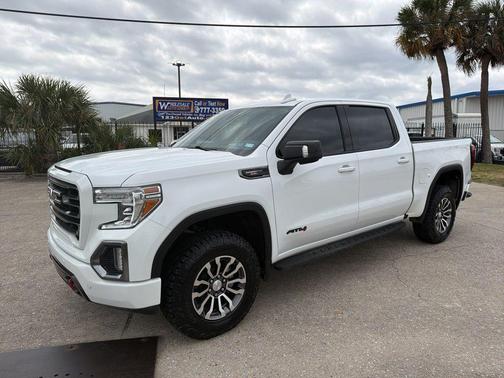 2022 GMC Sierra 1500 AT4