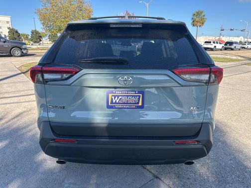 2019 Toyota RAV4 XLE