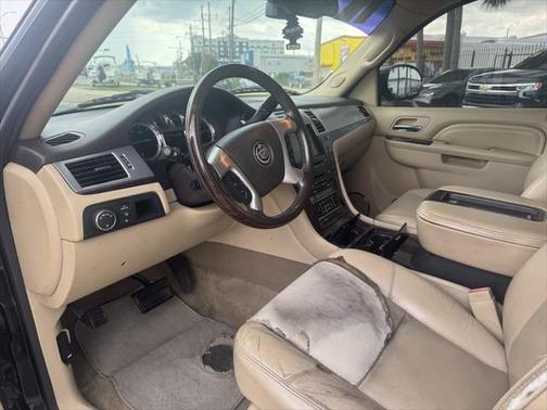 2010 Cadillac Escalade Premium