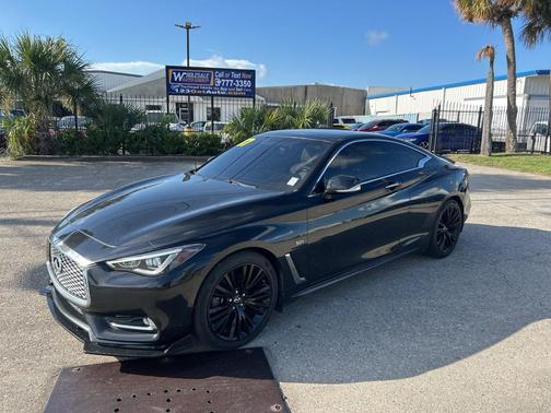 2017 INFINITI Q60 3.0T Premium