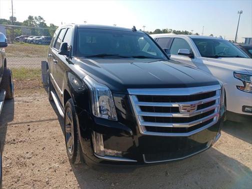 2018 Cadillac Escalade Luxury
