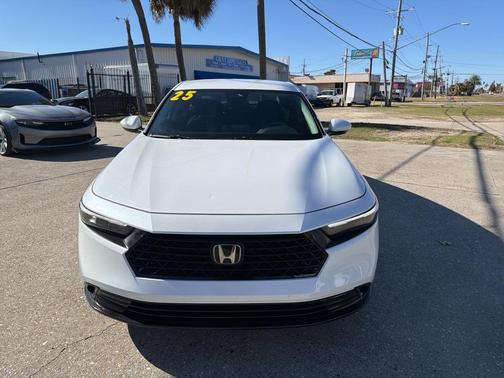 2025 Honda Accord LX 1.5T