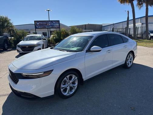 2025 Honda Accord LX 1.5T