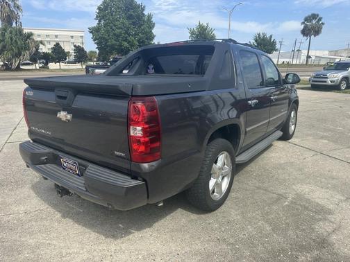2010 Chevrolet Avalanche 1500 LTZ