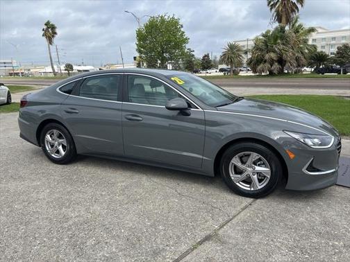 2021 Hyundai SONATA SE