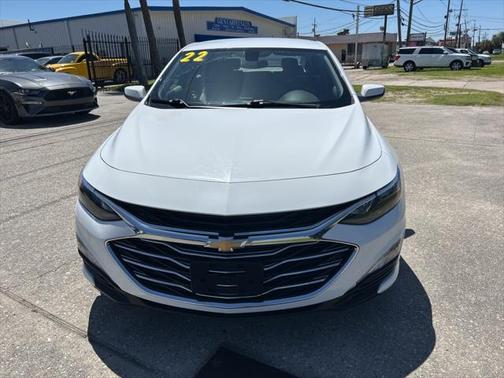 2022 Chevrolet Malibu FWD LT