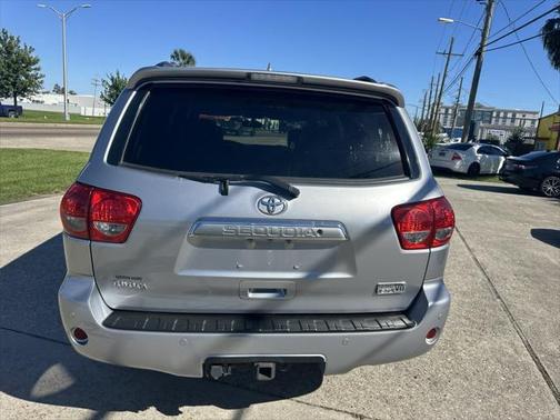 2010 Toyota Sequoia Platinum