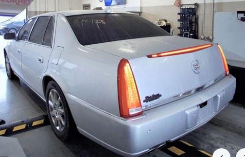 2011 Cadillac DTS Premium Collection