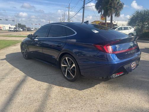 2021 Hyundai SONATA SEL Plus