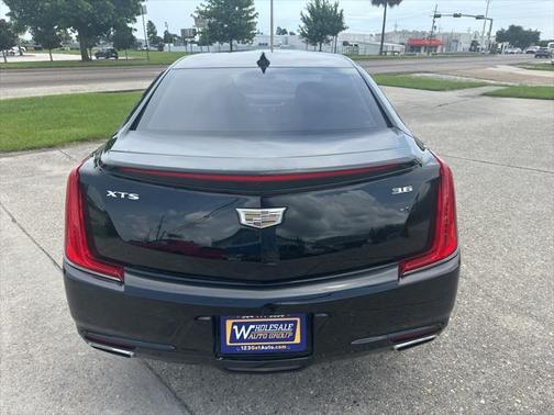 2018 Cadillac XTS Luxury