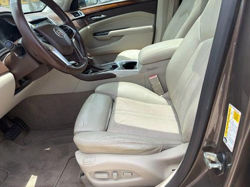 Terra Mocha Metallic 2015 Cadillac SRX Luxury Collection