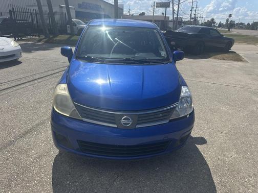 2009 Nissan Versa 1.8 S