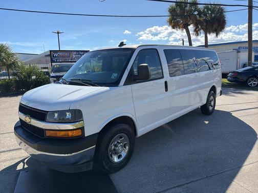 2019 Chevrolet Express 3500 LT