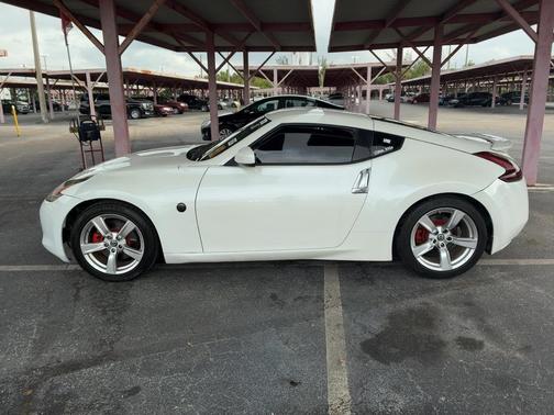 2012 Nissan 370Z Base