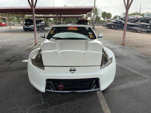 2012 Nissan 370Z Base