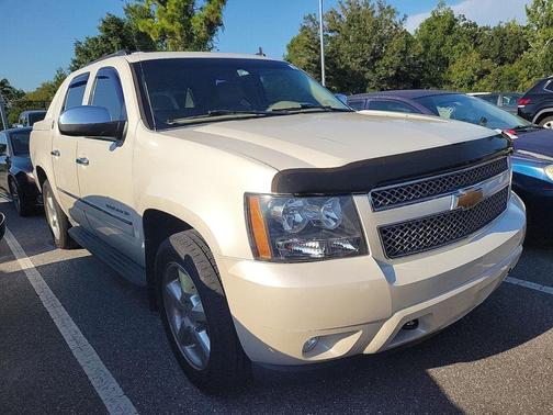 2013 Chevrolet Avalanche LTZ