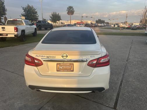 2016 Nissan Altima 2.5 SR