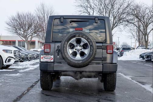 2017 Jeep Wrangler Unlimited Sahara