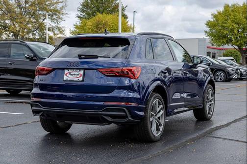 2025 Audi Q3 Premium 45 TFSI S line quattro Tiptronic
