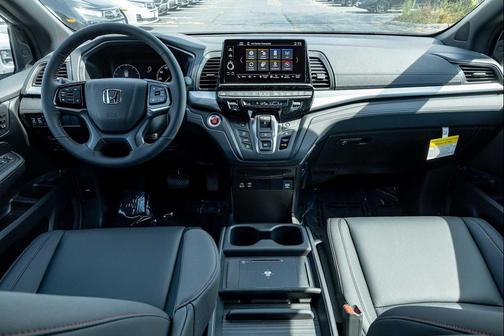 Platinum White Pearl 2026 Honda Odyssey Sport-L