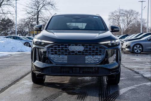 2025 Audi Q5 Premium Plus TFSI quattro S tronic