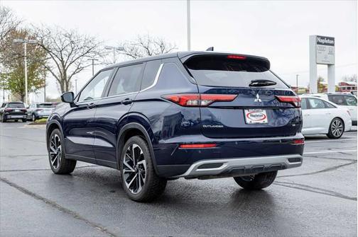2023 Mitsubishi Outlander SE 2.5 S-AWC