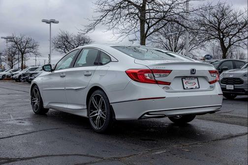 2022 Honda Accord Hybrid Touring