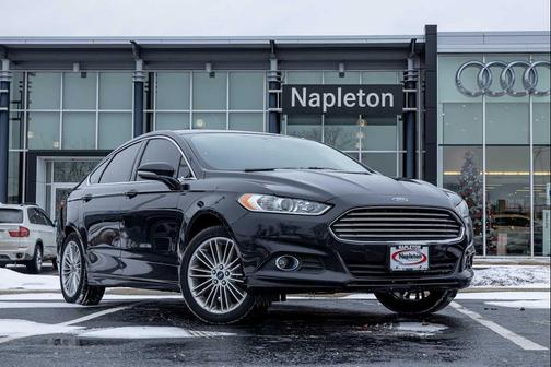 2015 Ford Fusion SE