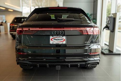 2025 Audi Q8 55 Premium Plus