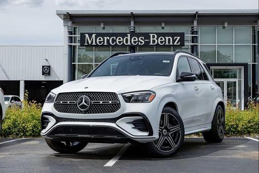 MANUFAKTUR Moonlight White magno 2026 Mercedes-Benz GLE 450 4MATIC SUV