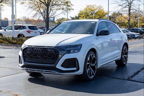 2023 Audi RS Q8 4.0T