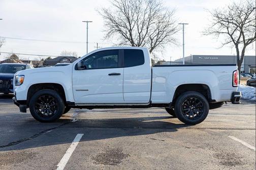 2022 GMC Canyon Elevation Standard