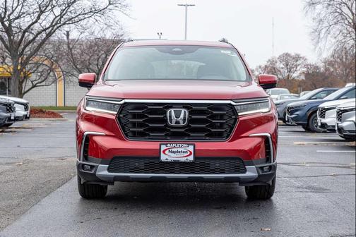 2025 Honda Pilot Touring 8-Passenger