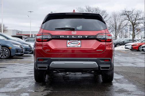 2026 Honda Pilot Touring 8-Passenger