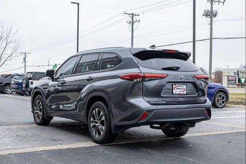 2020 Toyota Highlander XLE
