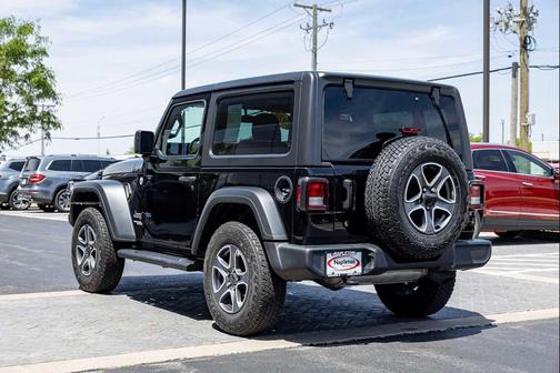 Black Clearcoat 2020 Jeep Wrangler Sport S