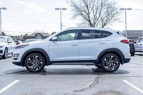 2020 Hyundai TUCSON Sport