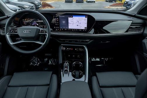 2025 Audi Q5 Premium Plus TFSI quattro S tronic