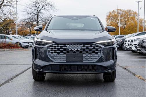 2025 Audi Q5 Premium Plus TFSI quattro S tronic